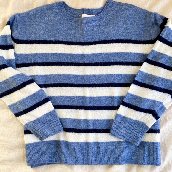 Striped Knit - Picture 2 of 2